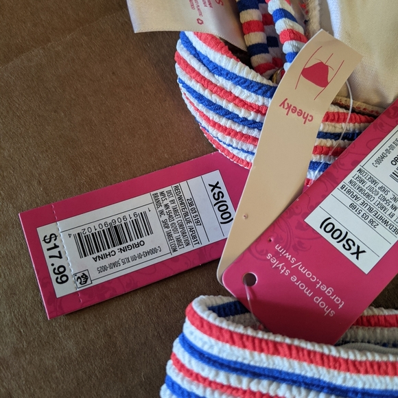 Juniors' Xhiliration Textured Side Knot Bikini set - Picture 5 of 13